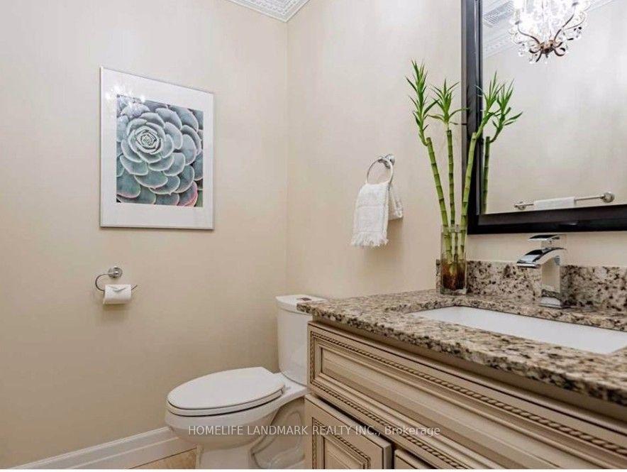 Photo 10 of 49 Chelwood Drive, Vaughan, Brownridge — HOMEH