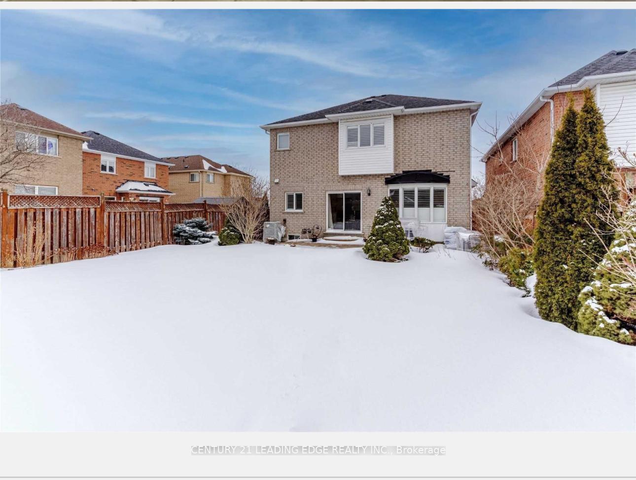 Photo 10 of 552 Melville Avenue, Vaughan, Maple — HOMEH