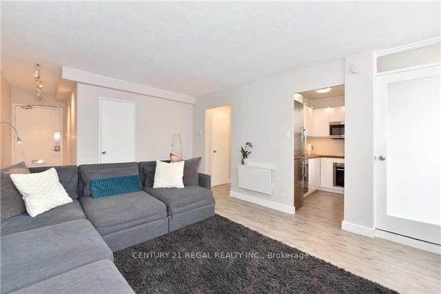 Photo of Unit 1107, 30 Gloucester Street