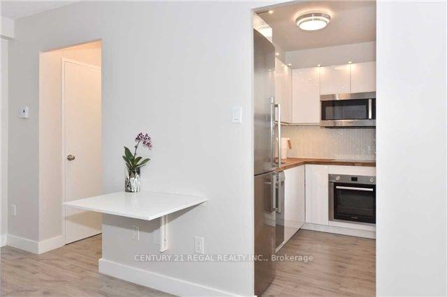 Photo 11 of Unit 1107, 30 Gloucester Street, Toronto, Church-Yonge Corridor — HOMEH