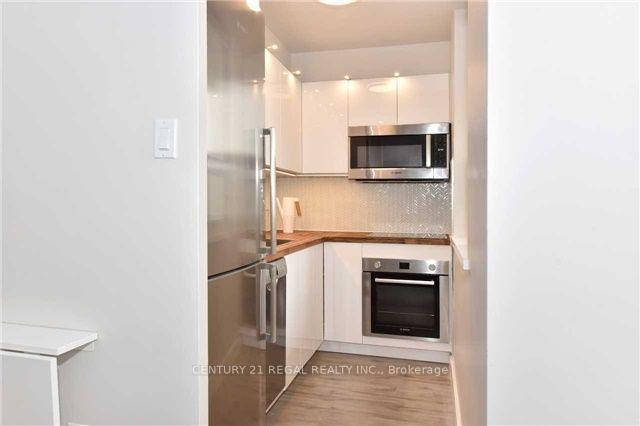 Photo 13 of Unit 1107, 30 Gloucester Street, Toronto, Church-Yonge Corridor — HOMEH