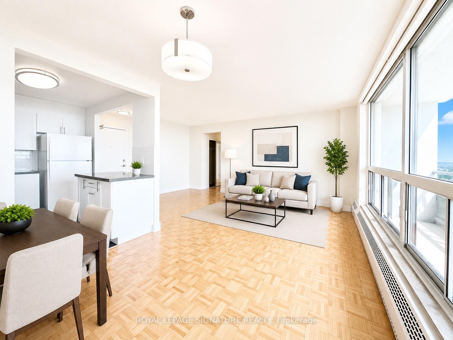 Photo of Unit 410, 666 Spadina Avenue