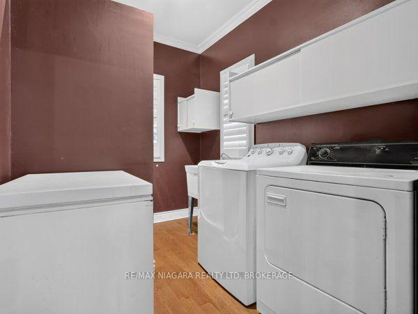 Photo 10 of 4758 Ryerson Crescent, Niagara Falls, Downtown — HOMEH