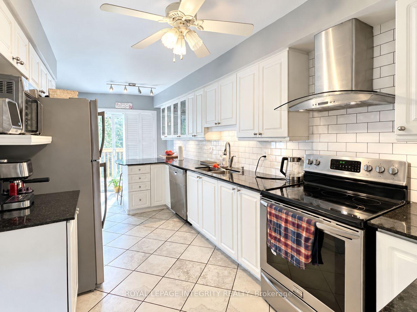 Photo 8 of 38 Redpath Drive, Ottawa, Barrhaven East — HOMEH