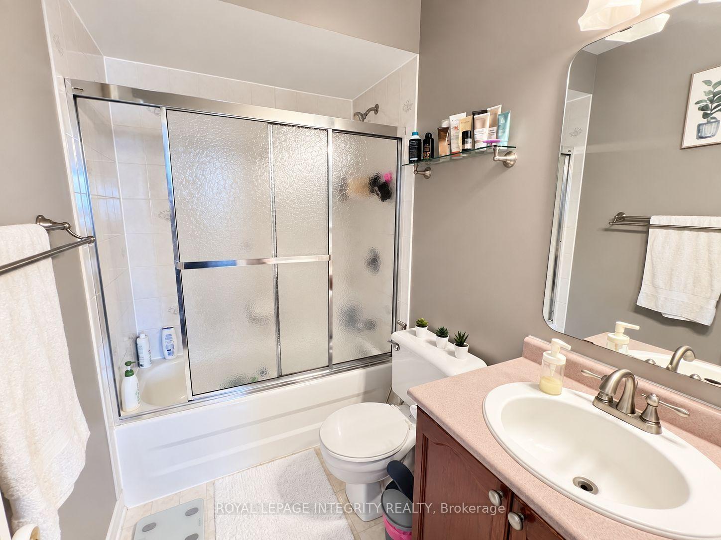 Photo 14 of 38 Redpath Drive, Ottawa, Barrhaven East — HOMEH