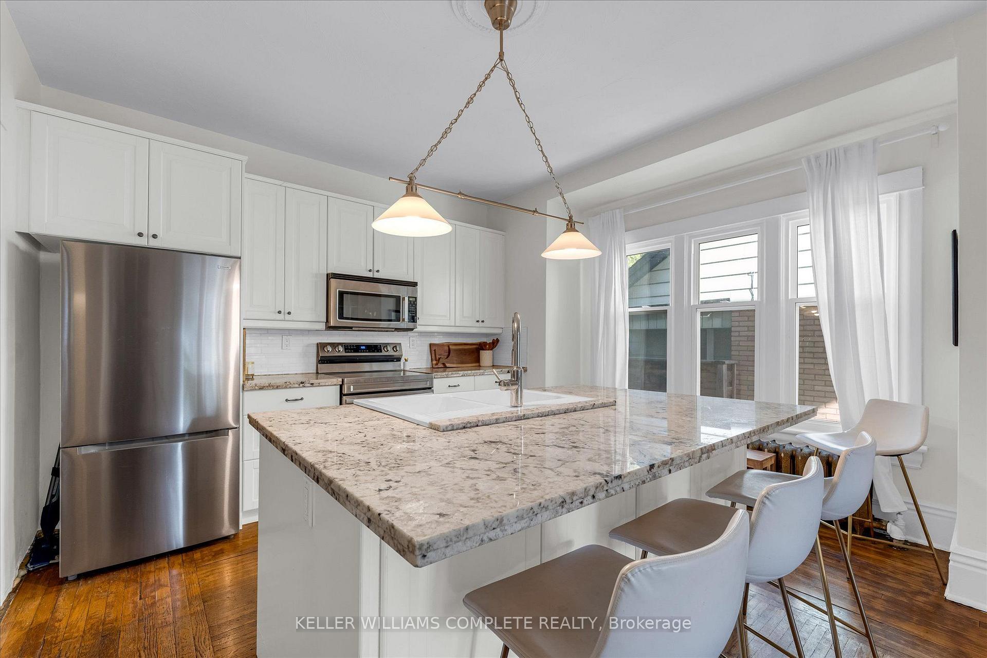 Photo 10 of 52 Fairmount Avenue, Hamilton, Kirkendall — HOMEH