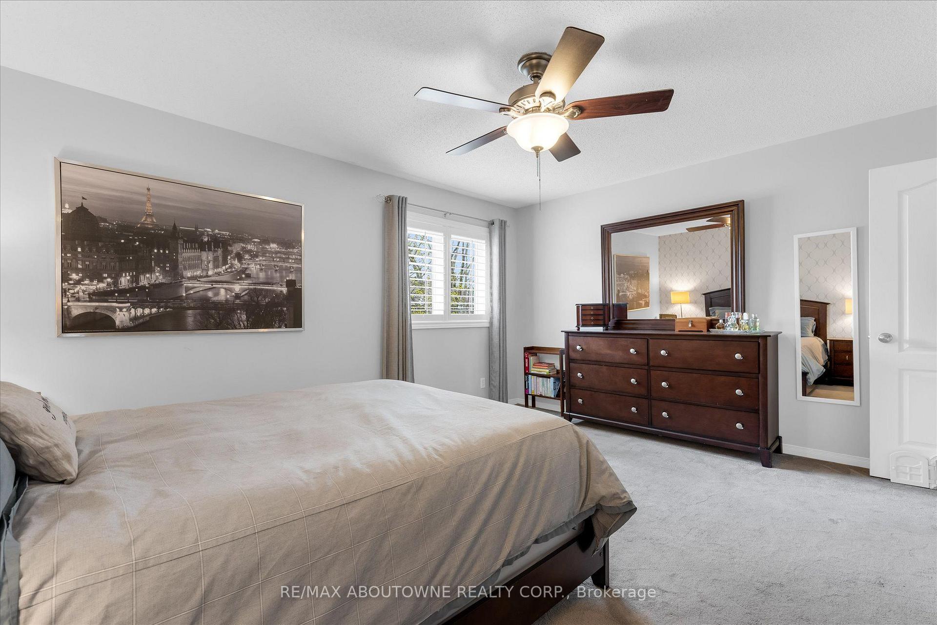 Photo 22 of 84 Fellowes Crescent, Hamilton, Waterdown — HOMEH