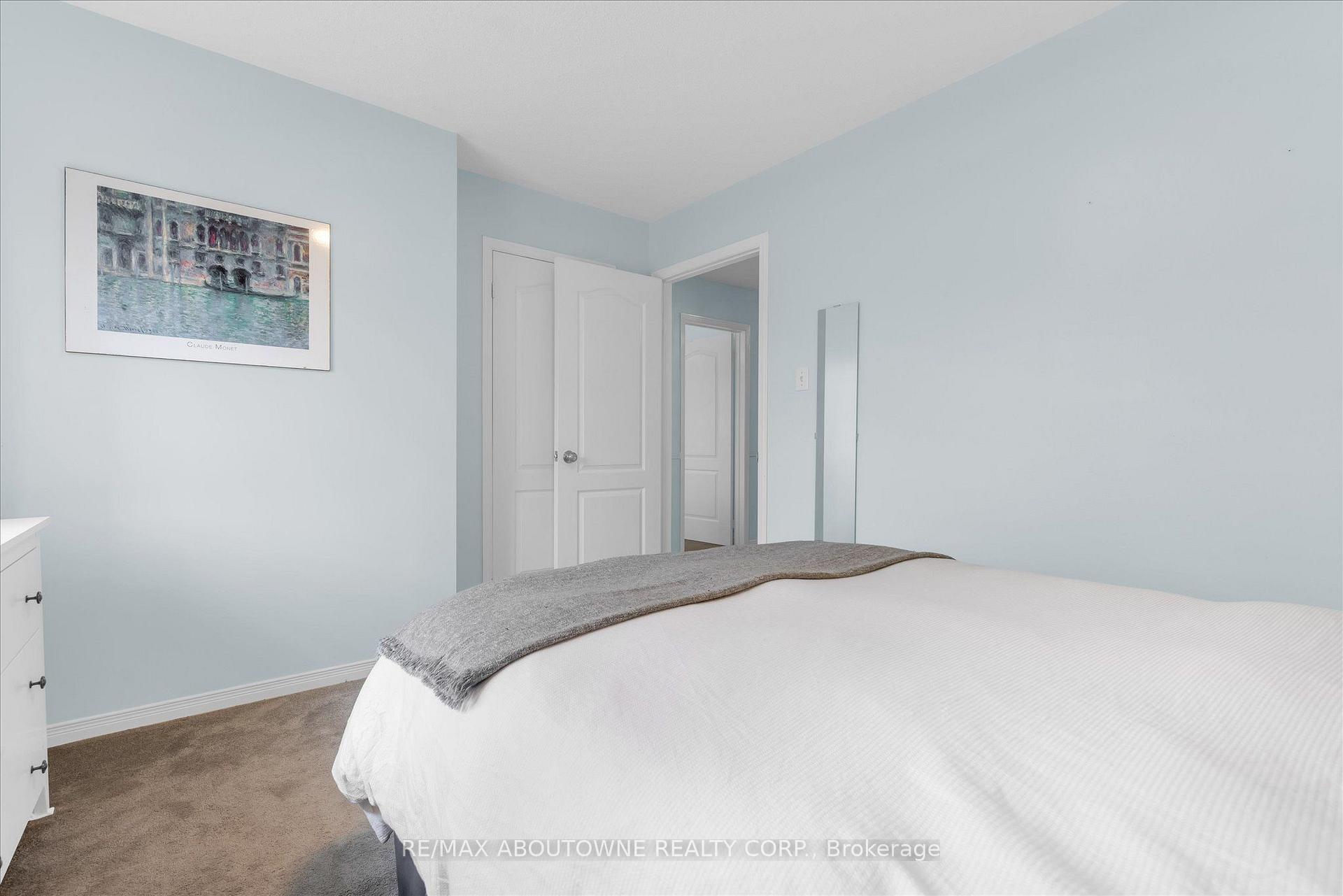 Photo 25 of 84 Fellowes Crescent, Hamilton, Waterdown — HOMEH