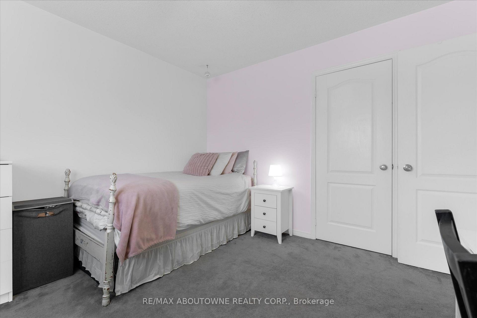 Photo 27 of 84 Fellowes Crescent, Hamilton, Waterdown — HOMEH
