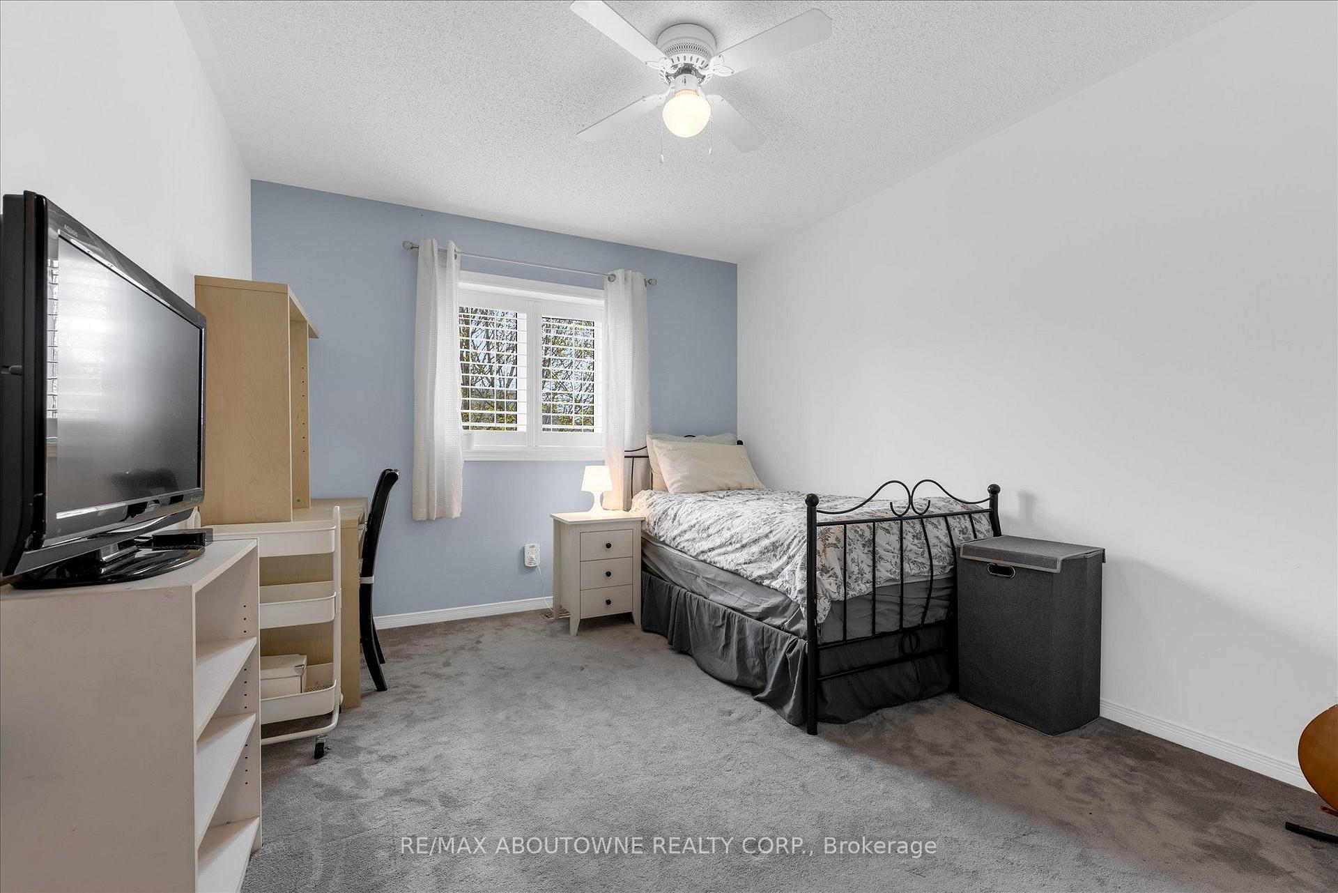 Photo 28 of 84 Fellowes Crescent, Hamilton, Waterdown — HOMEH