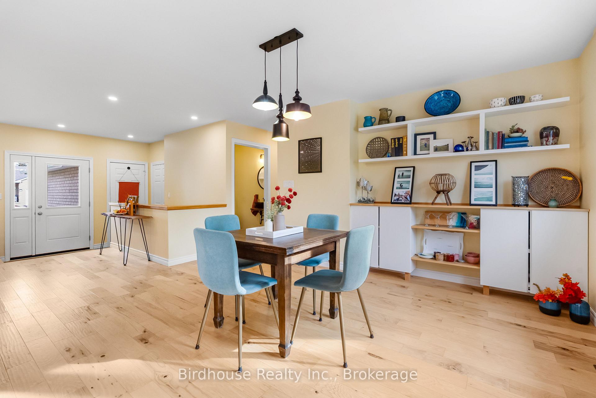 Photo 15 of 25 Kirkconnell Road, Kawartha Lakes, Lindsay — HOMEH