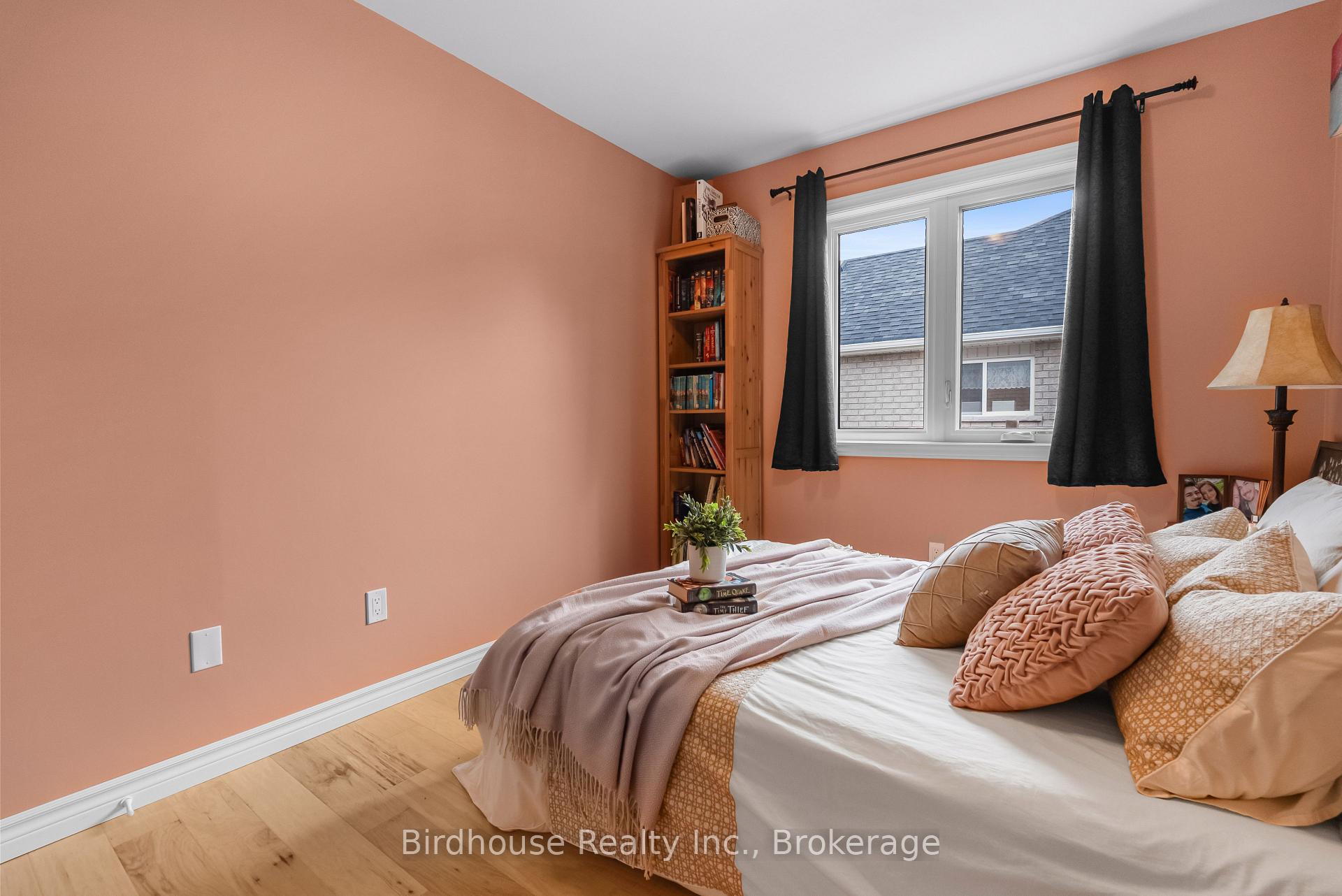 Photo 23 of 25 Kirkconnell Road, Kawartha Lakes, Lindsay — HOMEH