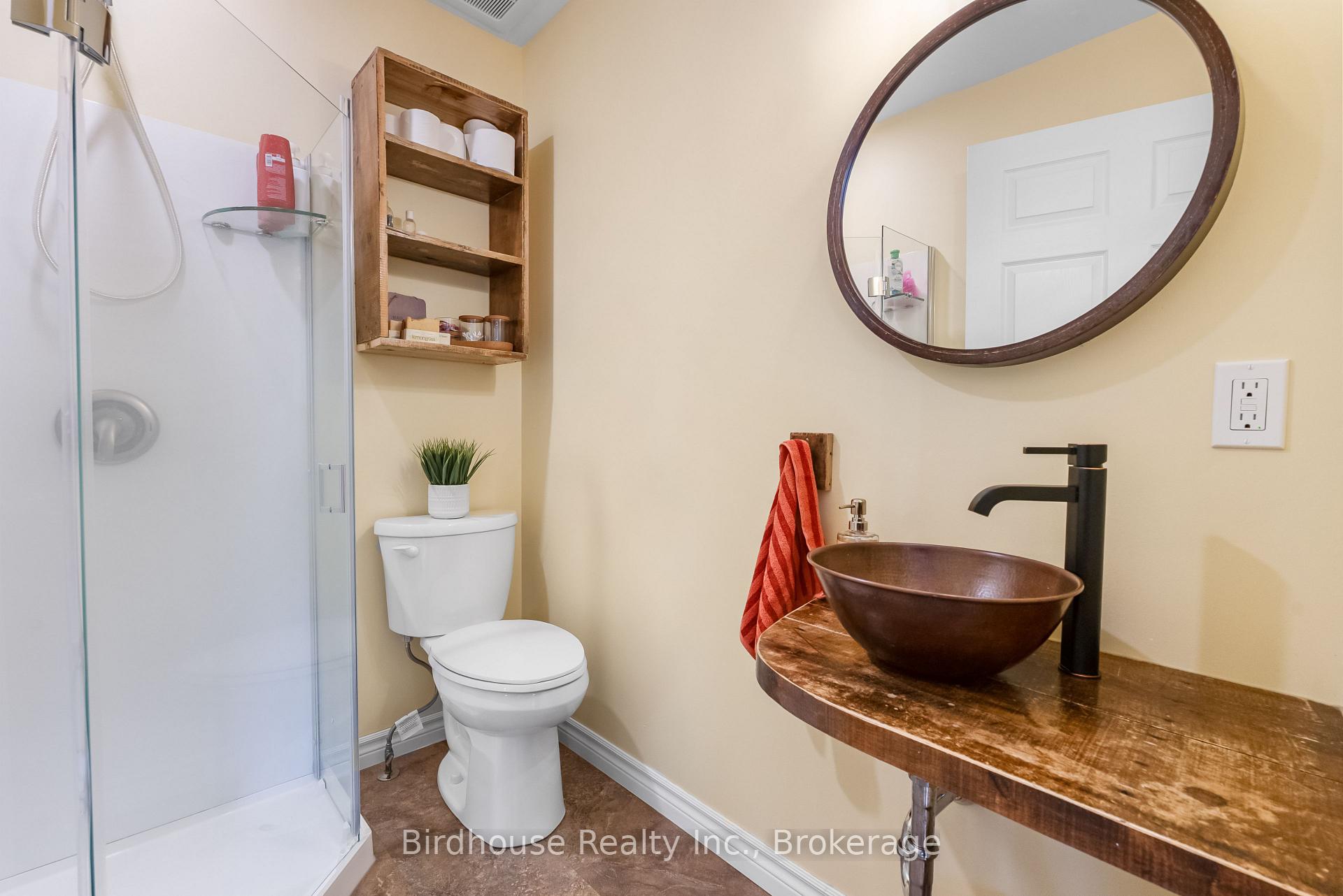 Photo 24 of 25 Kirkconnell Road, Kawartha Lakes, Lindsay — HOMEH