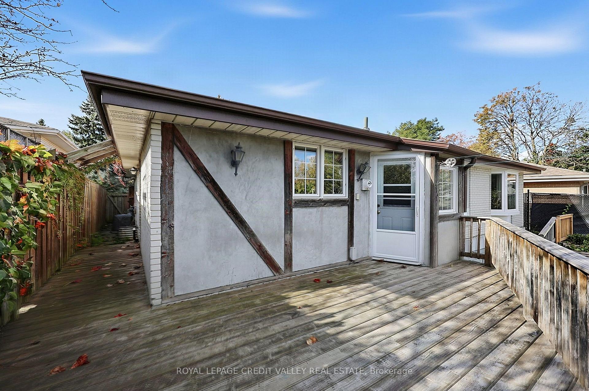 Photo 37 of 30 Palgrave Crescent, Brampton, Brampton East — HOMEH