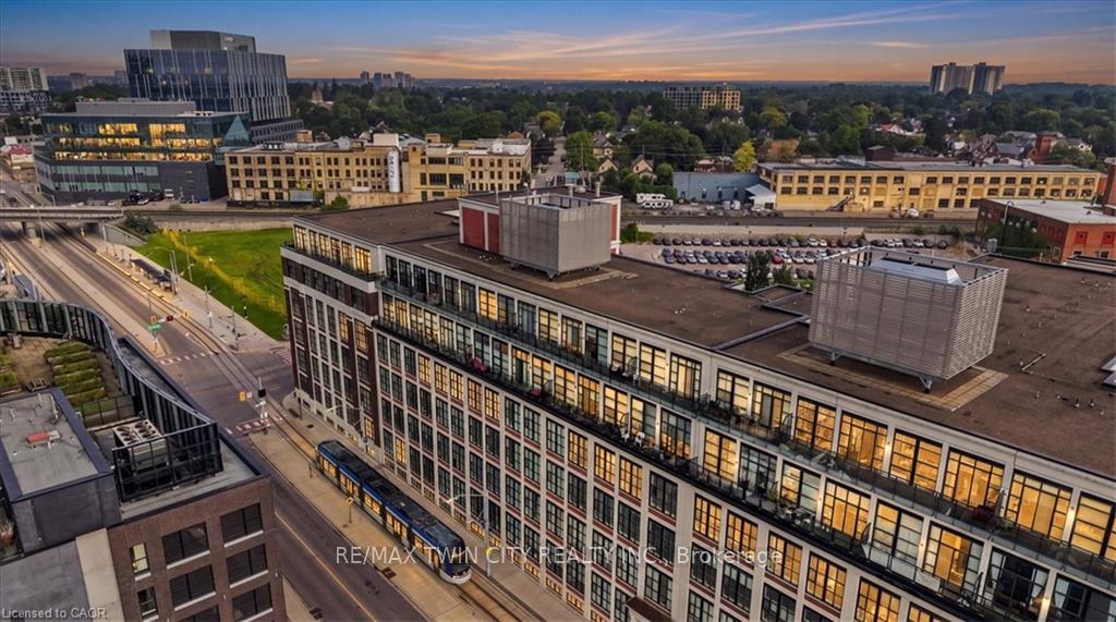 Photo of Unit 408, 410 King Street W