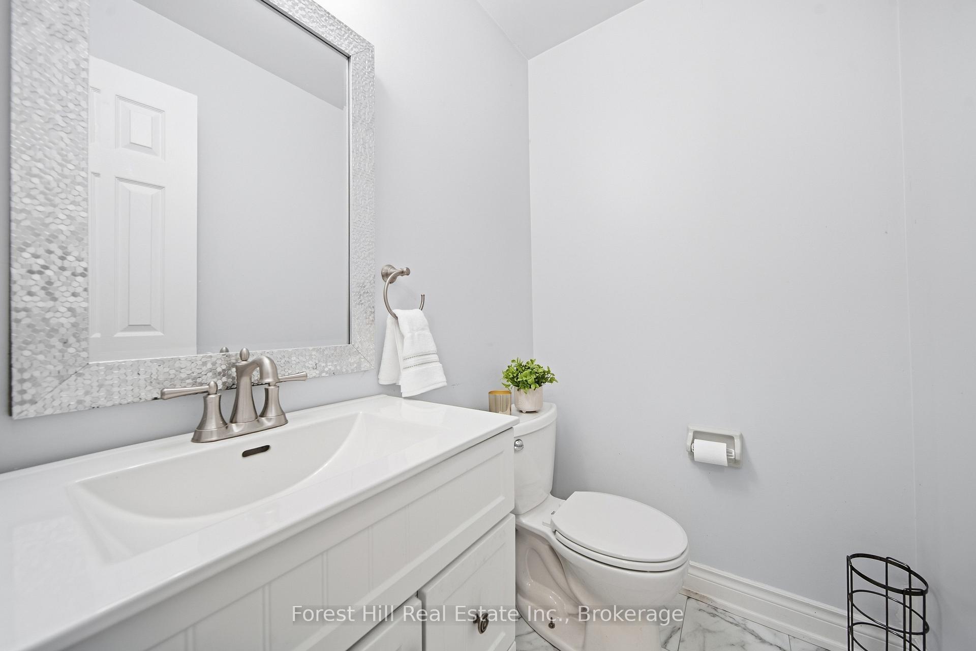 Photo 18 of 65 Heathfield Crescent, Hamilton, Waterdown — HOMEH