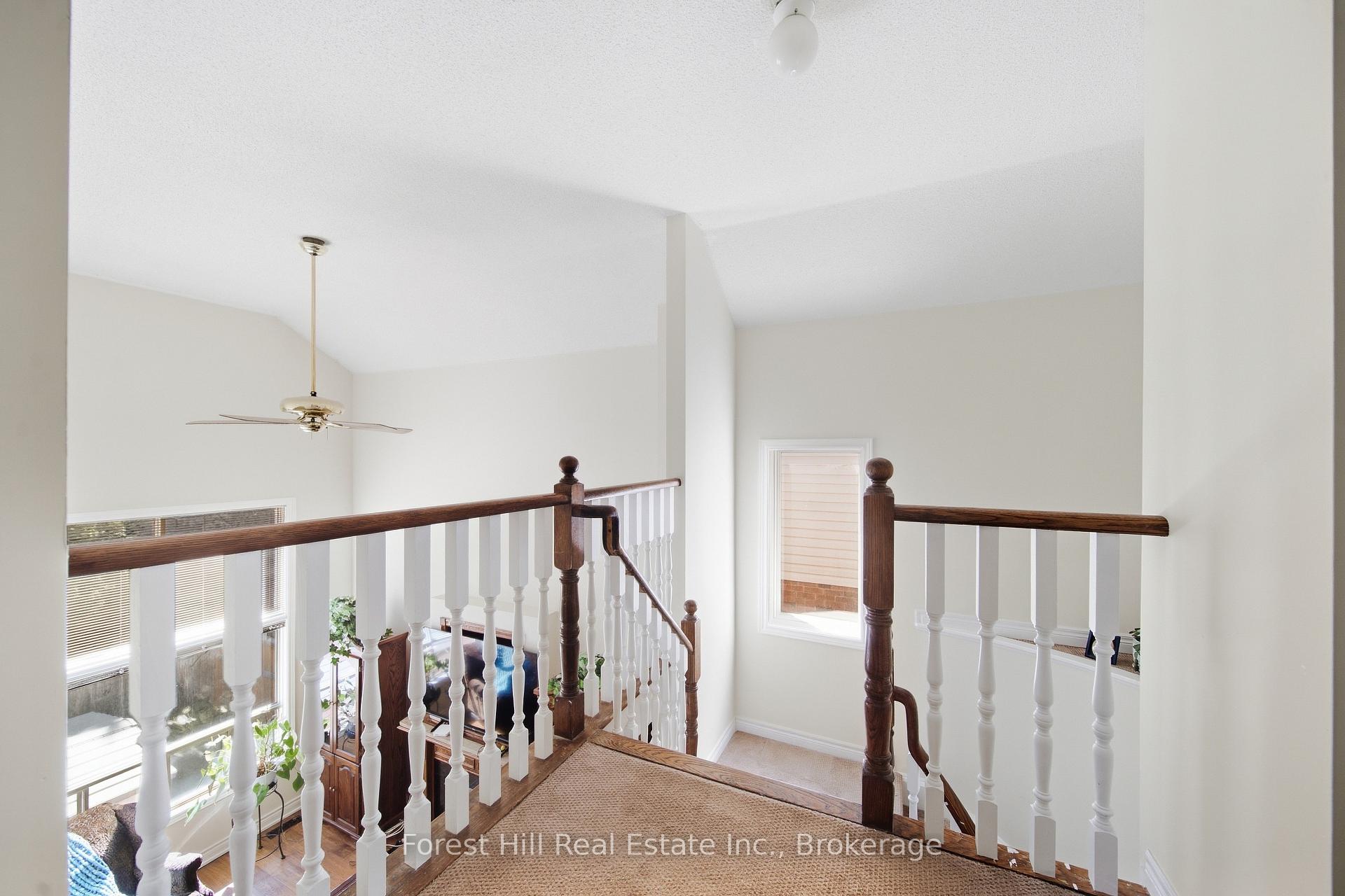 Photo 23 of 65 Heathfield Crescent, Hamilton, Waterdown — HOMEH
