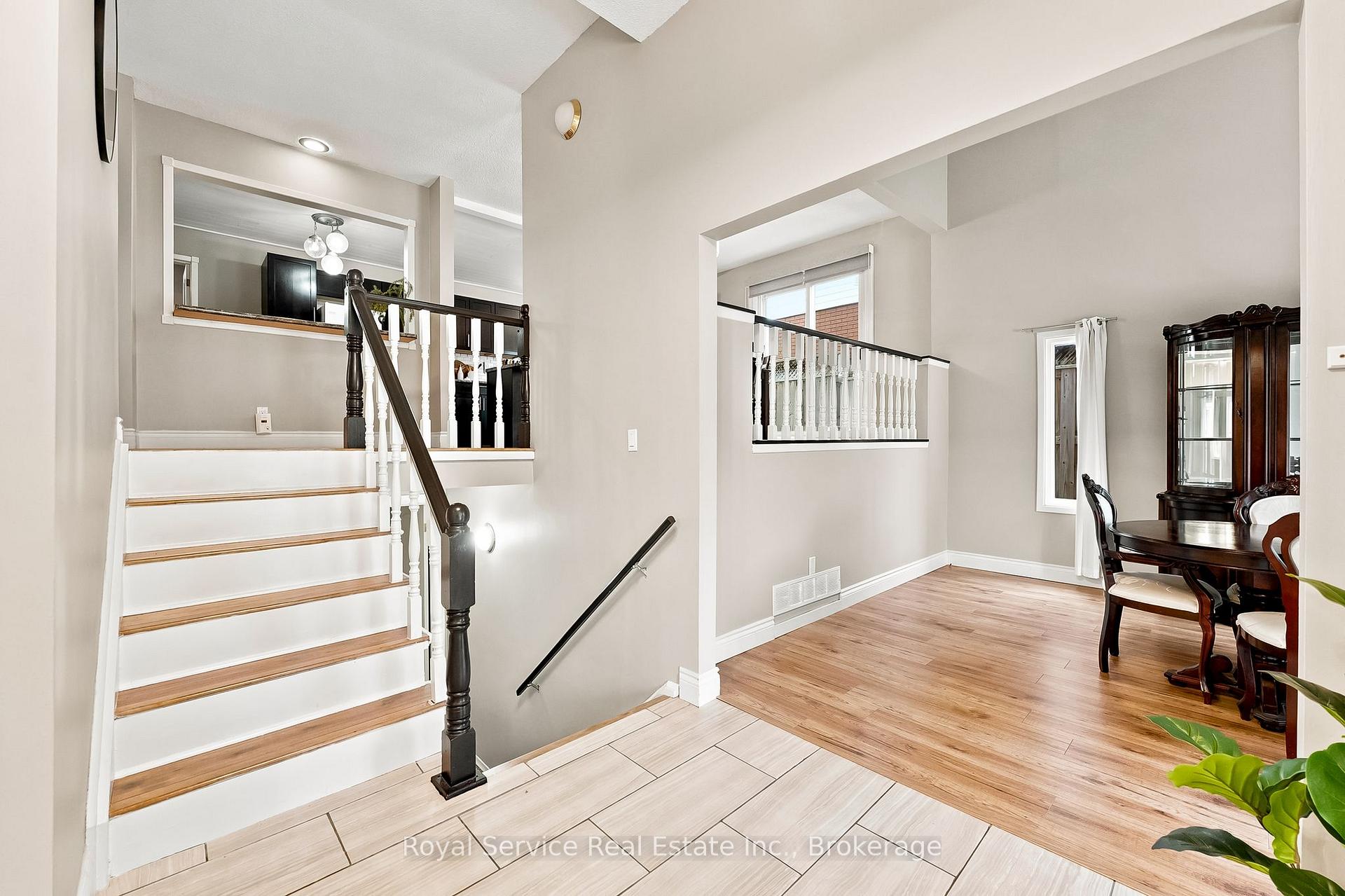 Photo 7 of 640 Hillcroft Street, Oshawa, Eastdale — HOMEH