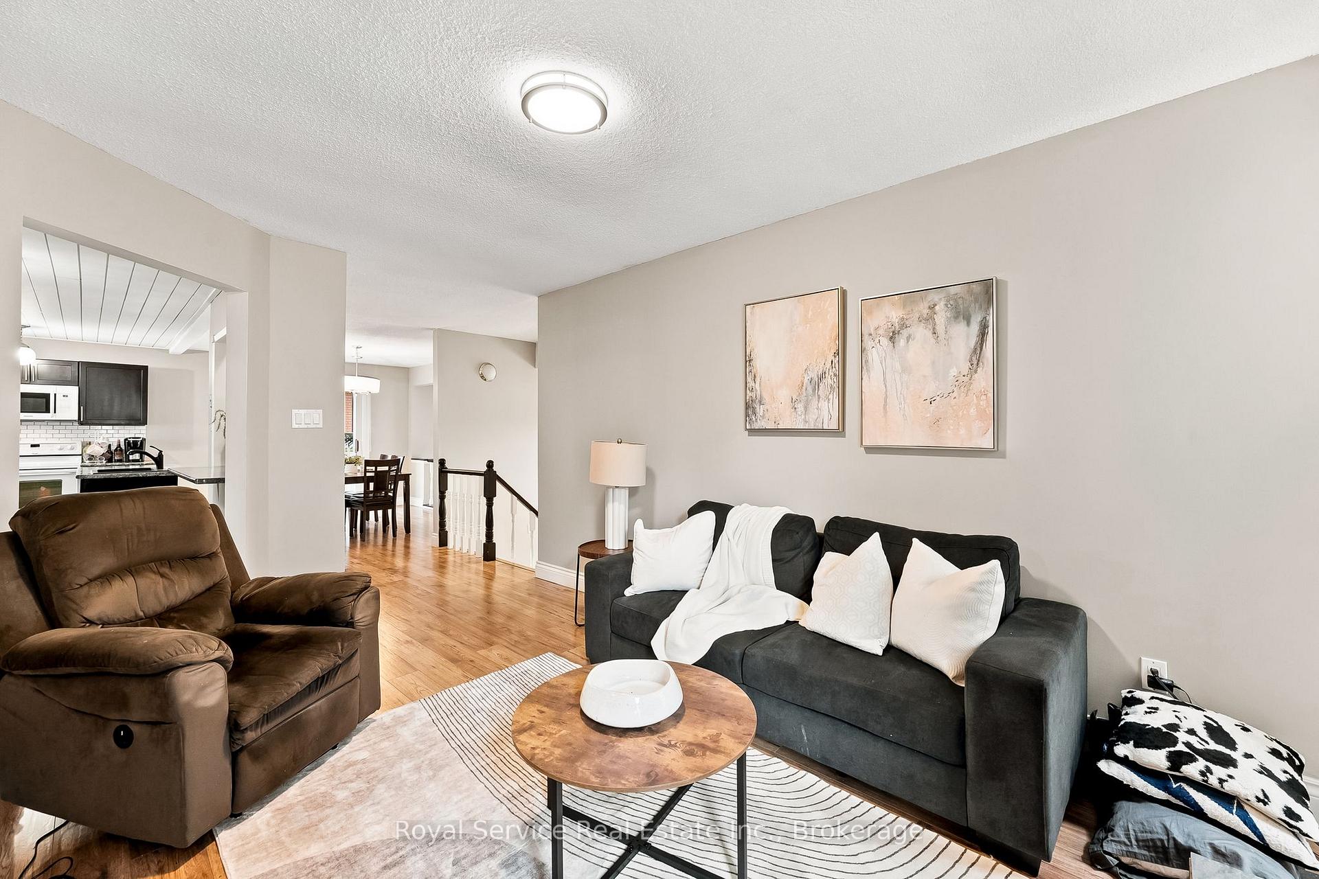 Photo 14 of 640 Hillcroft Street, Oshawa, Eastdale — HOMEH
