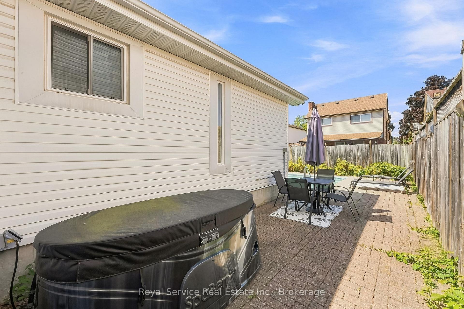 Photo 45 of 640 Hillcroft Street, Oshawa, Eastdale — HOMEH