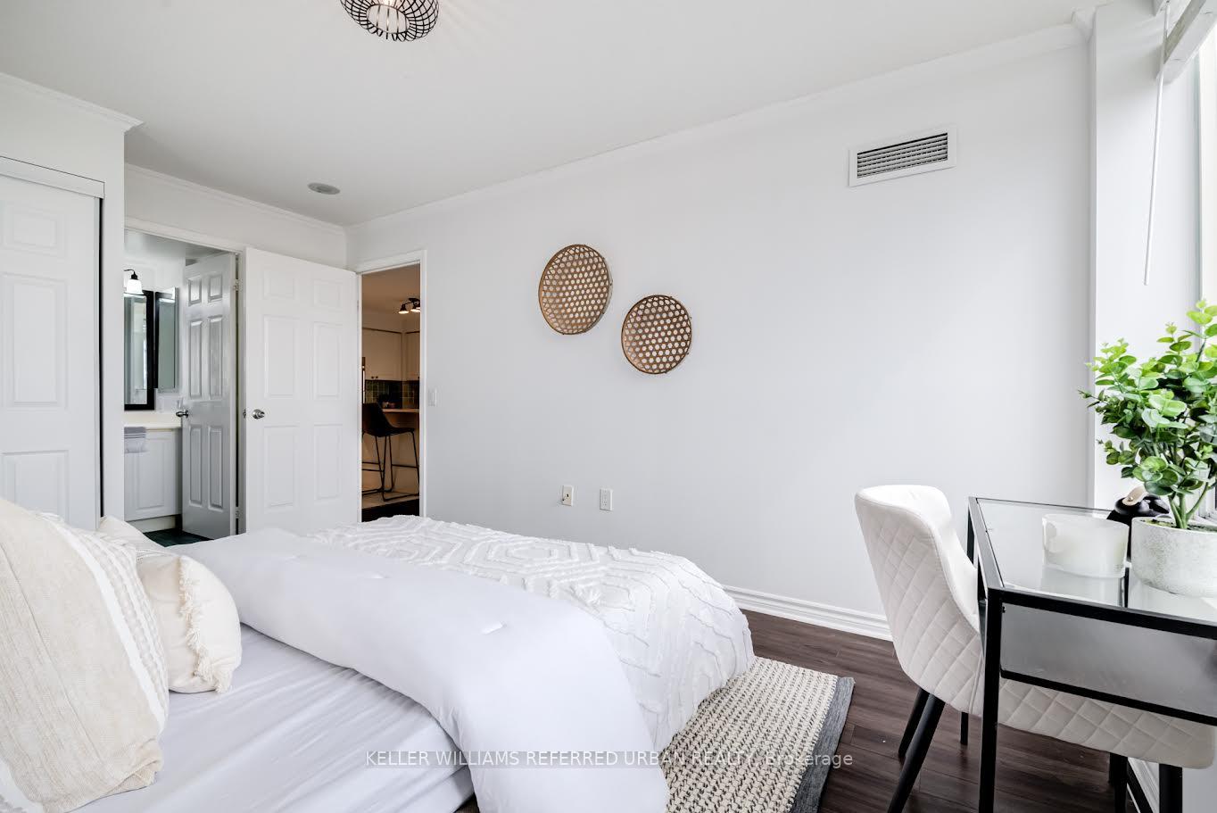 Photo 15 of Unit 706, 55 Strathaven Drive, Mississauga, Hurontario — HOMEH