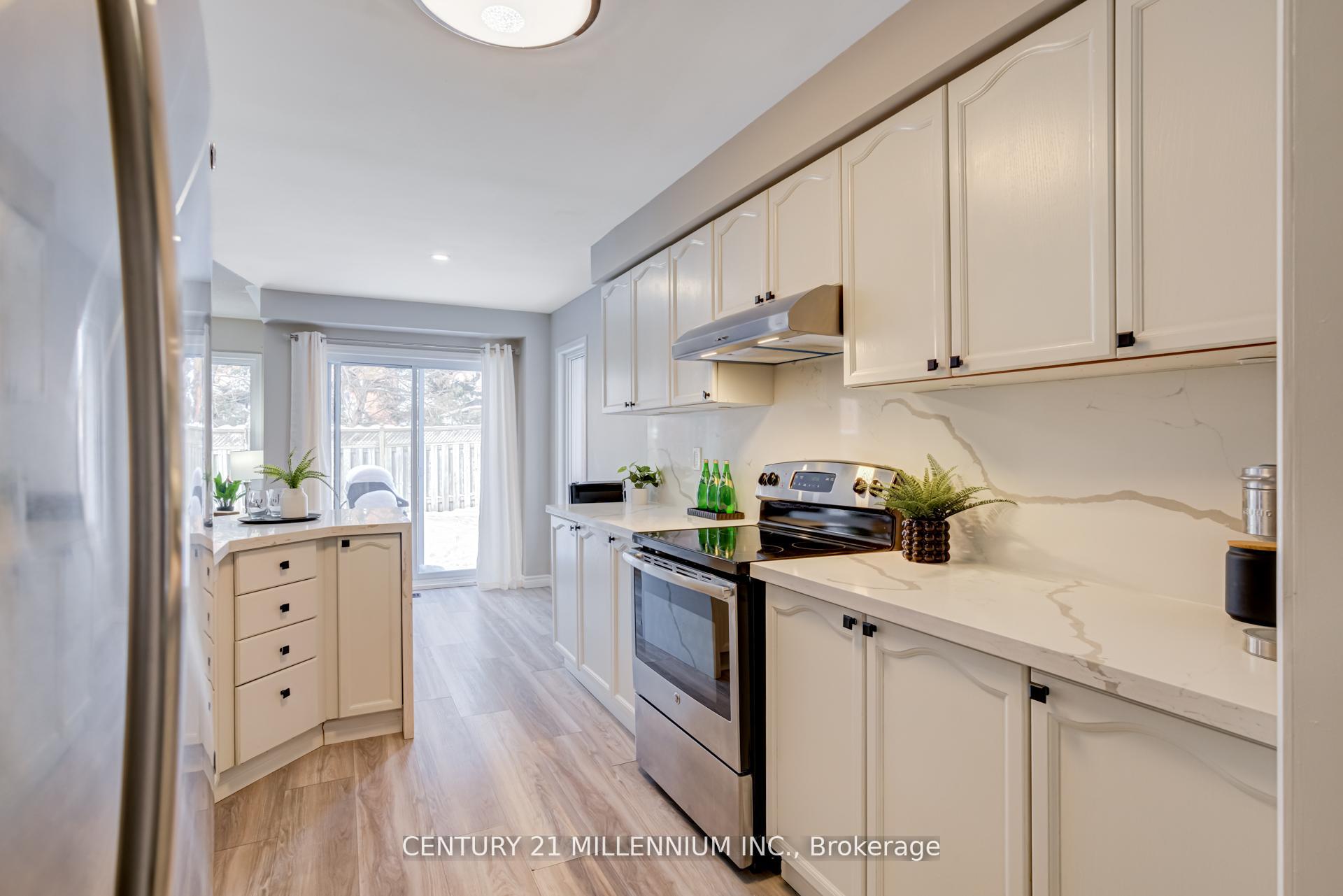 Photo 9 of 327 Perry Road, Orangeville — HOMEH