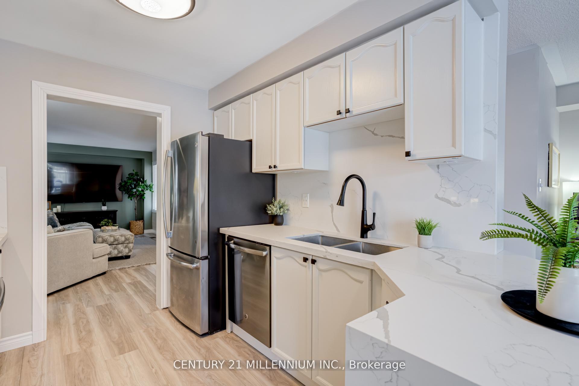 Photo 10 of 327 Perry Road, Orangeville — HOMEH