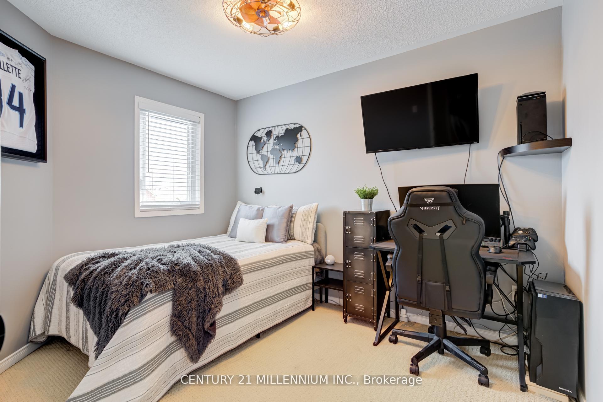 Photo 29 of 327 Perry Road, Orangeville — HOMEH