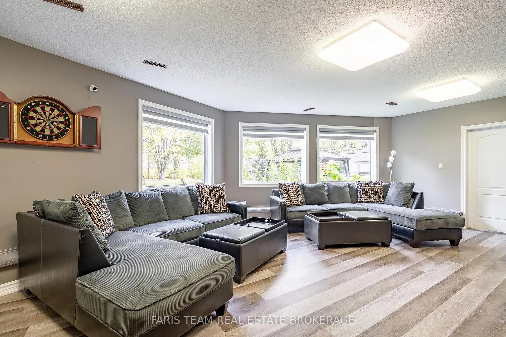 Photo 32 of 6 Spring Lane, Kawartha Lakes, Dalton — HOMEH