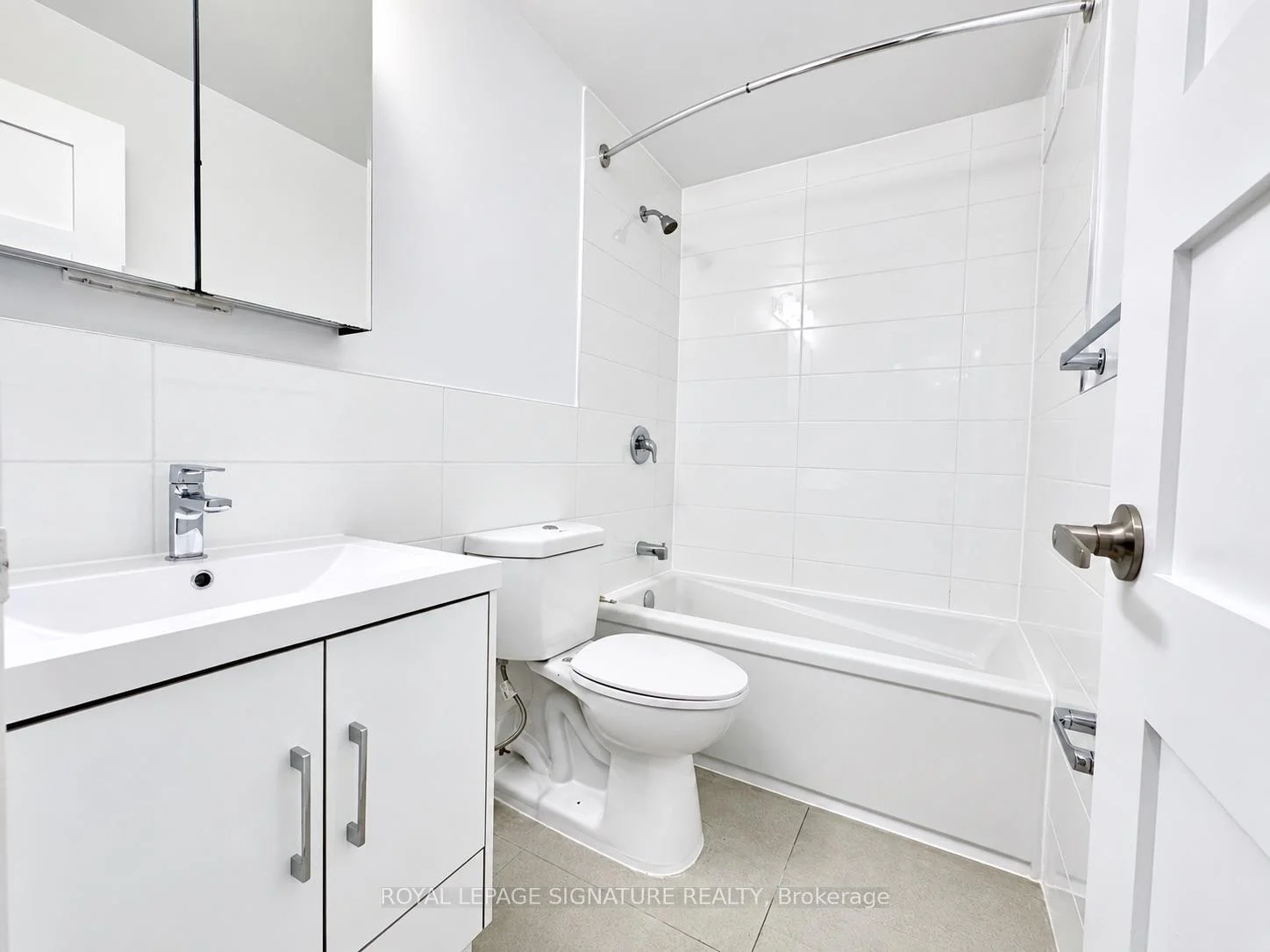 Photo 7 of Unit 2008, 666 Spadina Avenue, Toronto, University — HOMEH