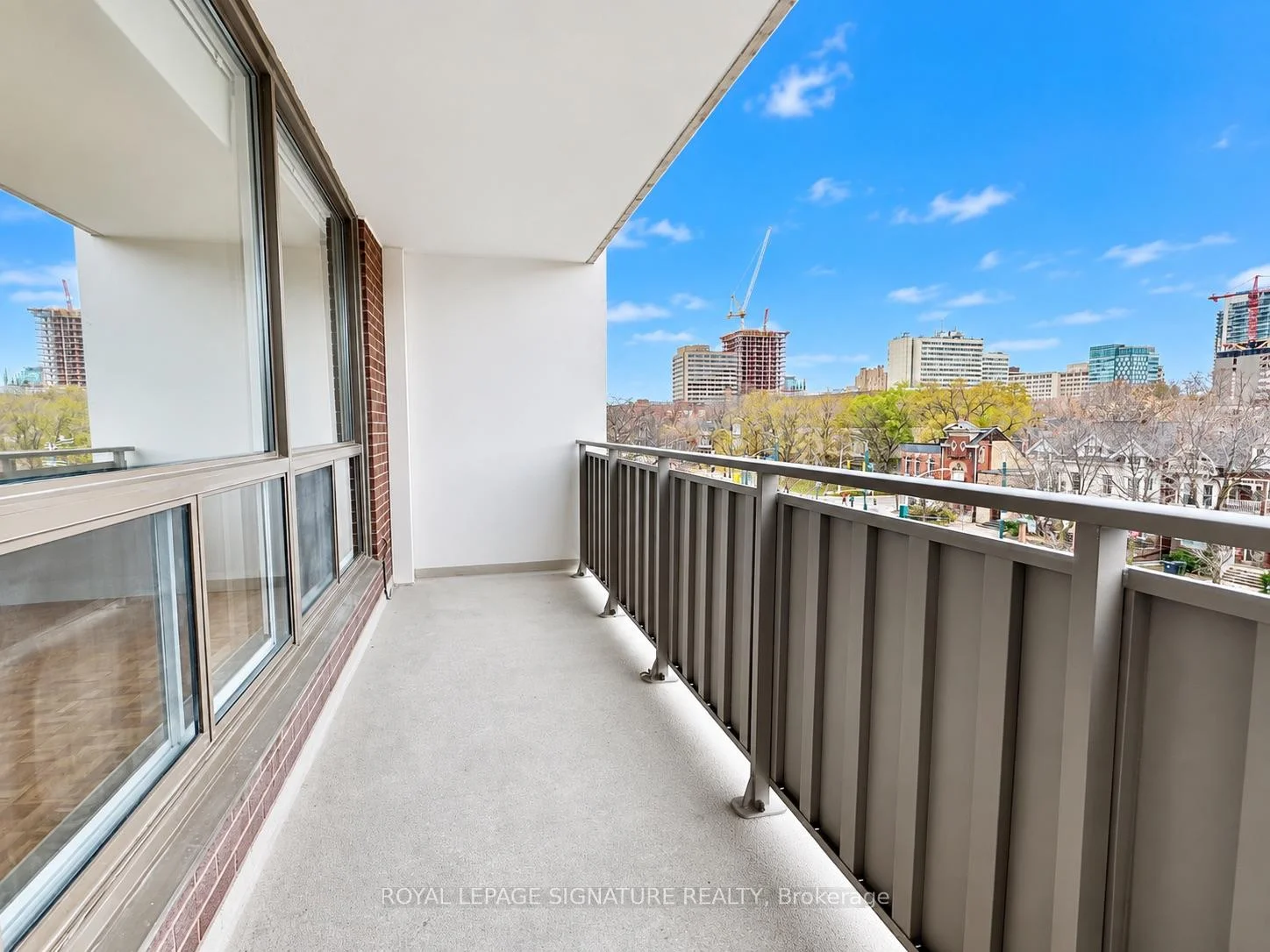 Photo 11 of Unit 2008, 666 Spadina Avenue, Toronto, University — HOMEH