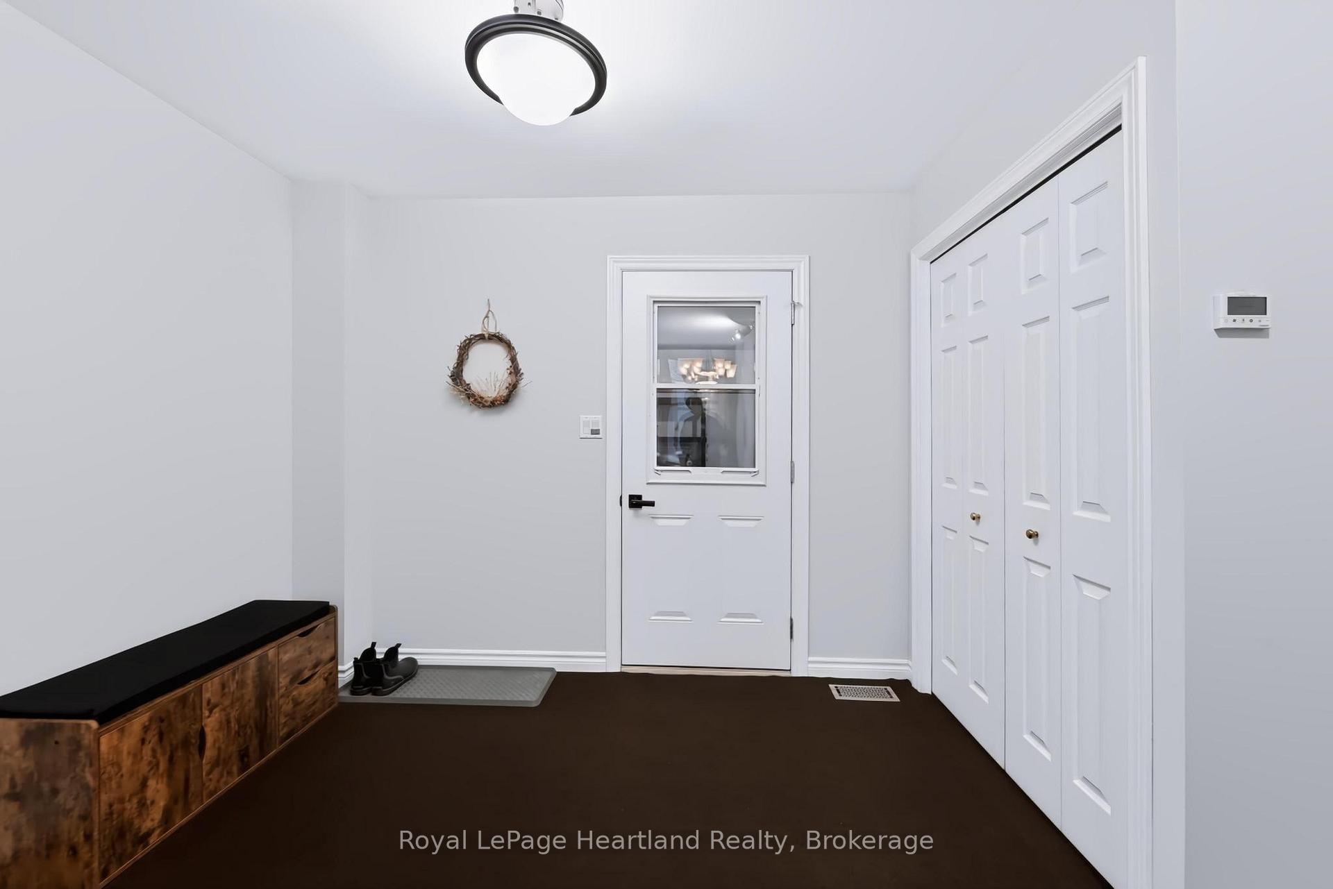 Photo 10 of 54 Trafalgar Street, Goderich, Goderich (Town) — HOMEH