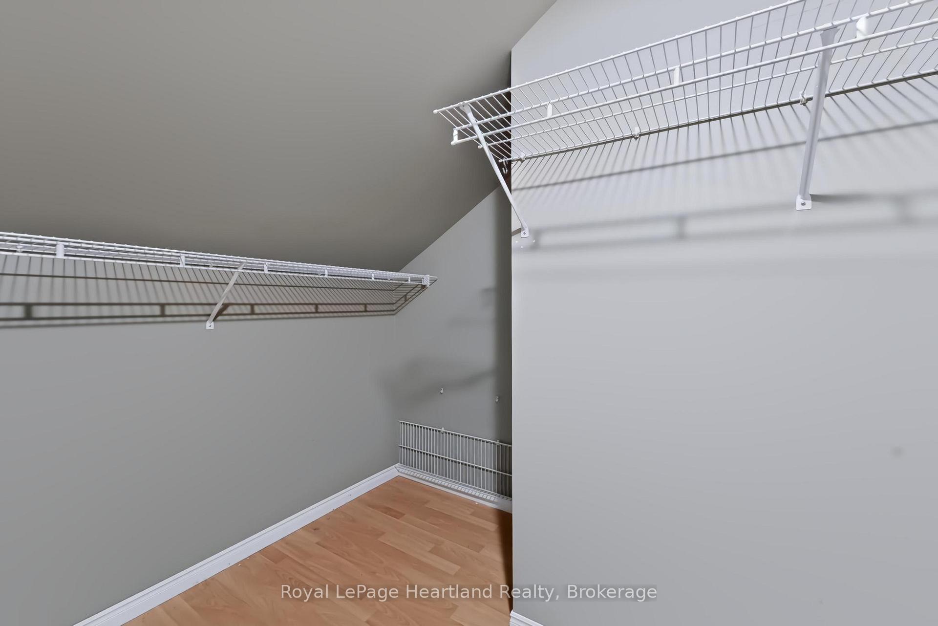 Photo 30 of 54 Trafalgar Street, Goderich, Goderich (Town) — HOMEH
