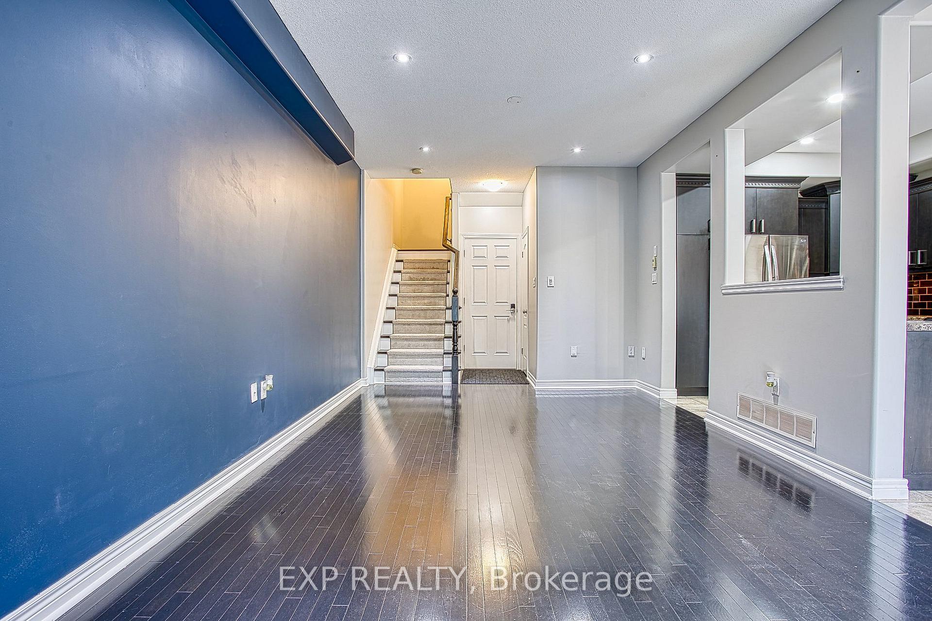 Photo 8 of Unit Main, 52 Dartmouth Gate, Hamilton, Lakeshore — HOMEH