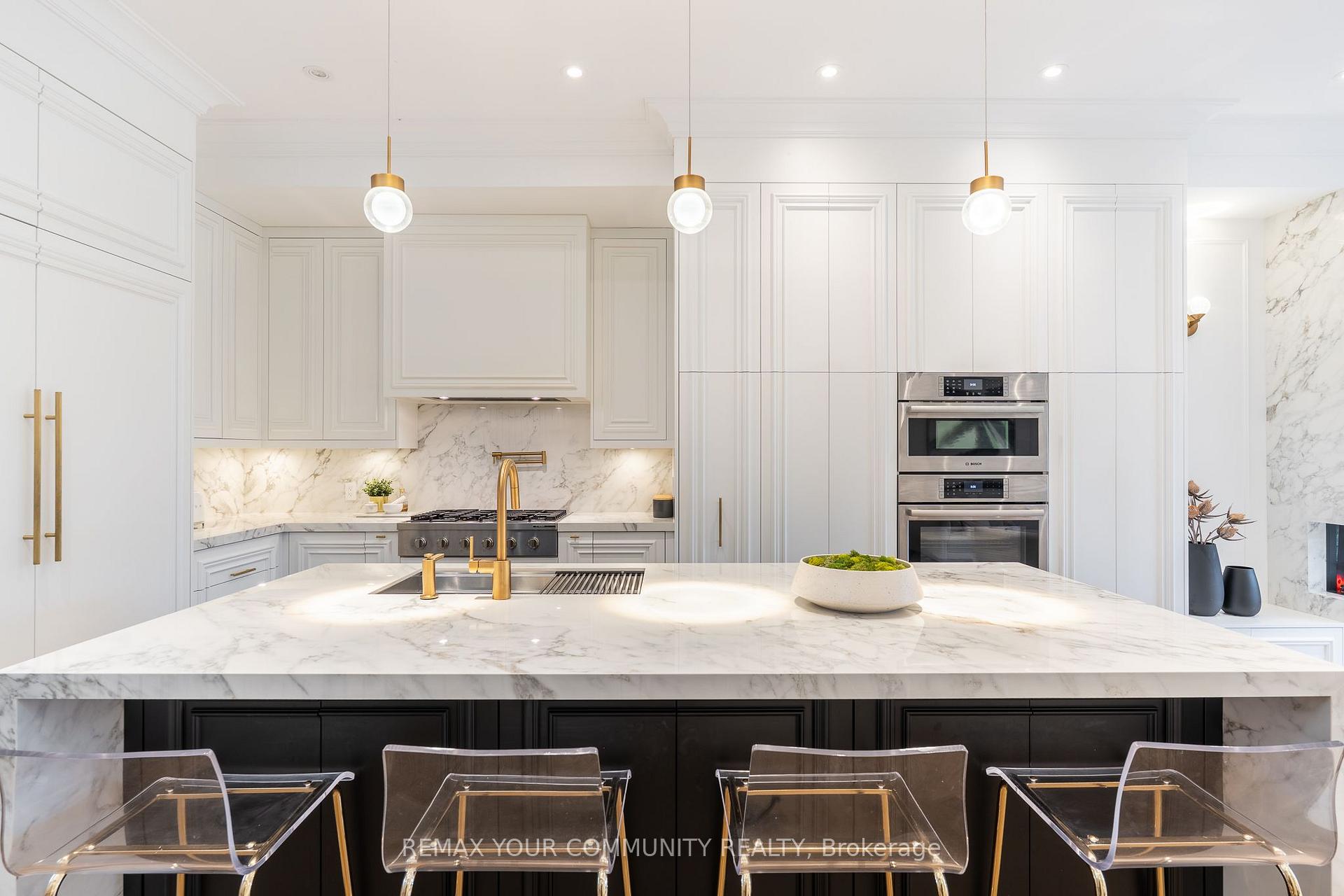 Photo 13 of 263 Linsmore Crescent, Toronto, Danforth Village-East York — HOMEH