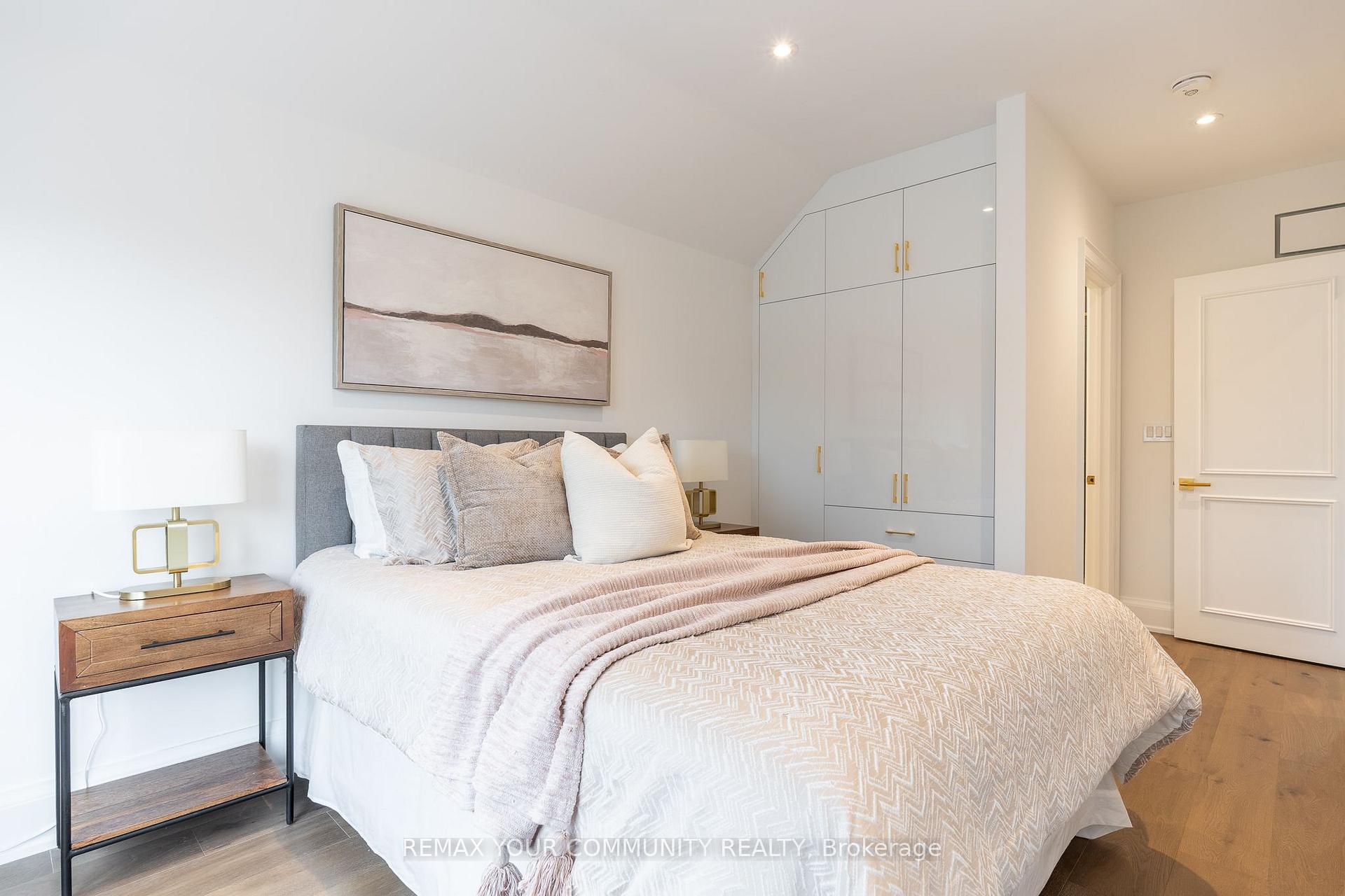 Photo 53 of 263 Linsmore Crescent, Toronto, Danforth Village-East York — HOMEH