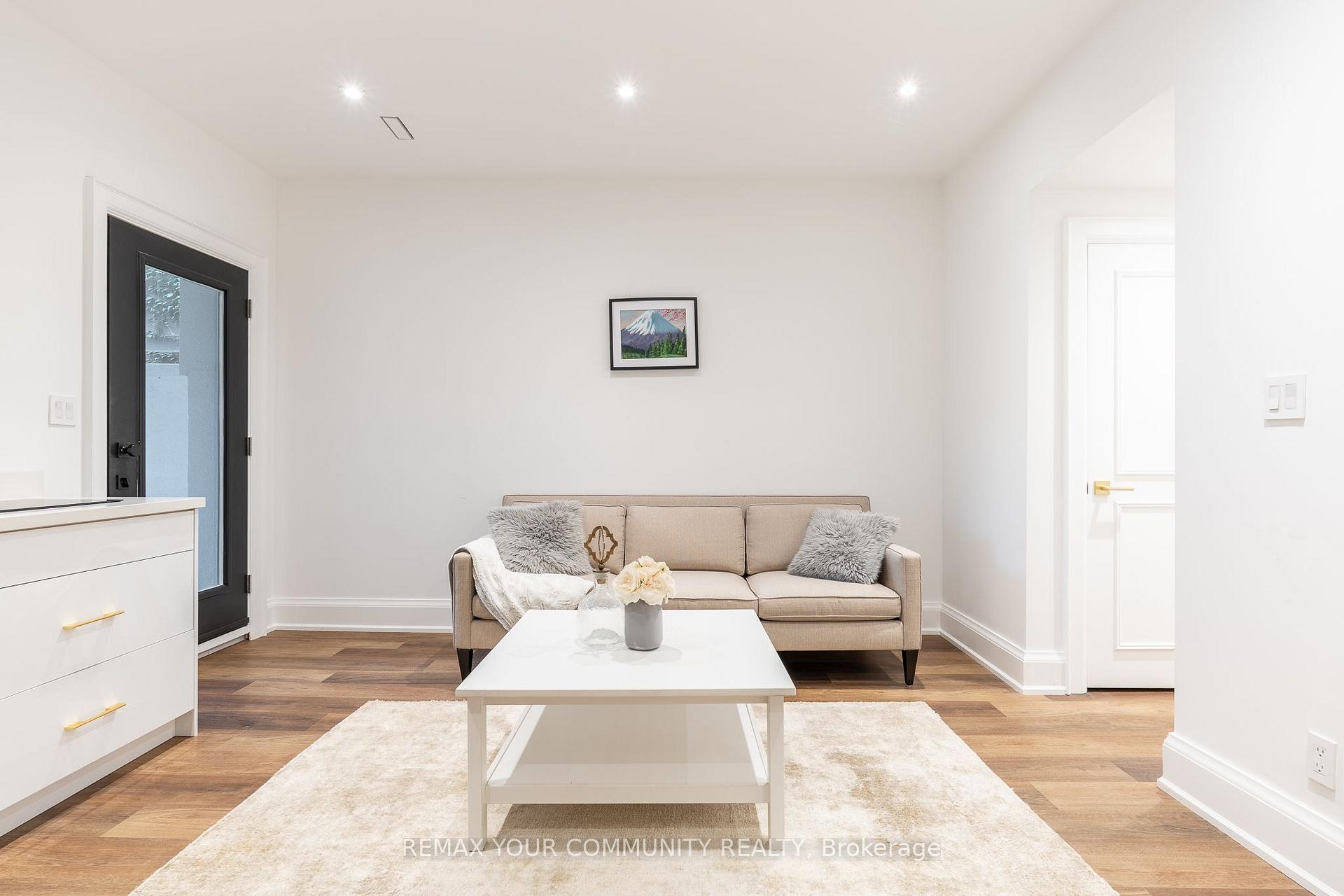 Photo 77 of 263 Linsmore Crescent, Toronto, Danforth Village-East York — HOMEH
