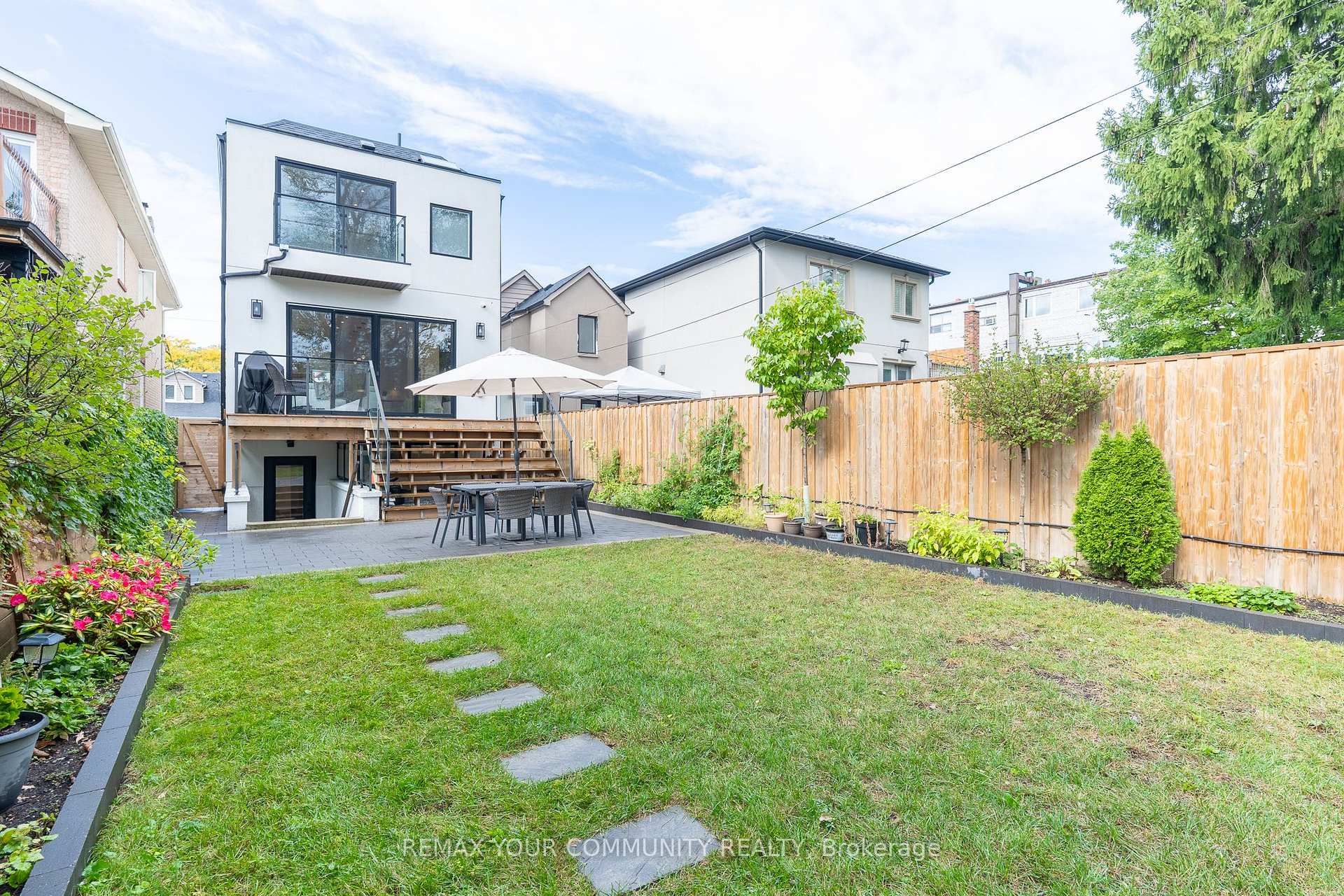 Photo 91 of 263 Linsmore Crescent, Toronto, Danforth Village-East York — HOMEH