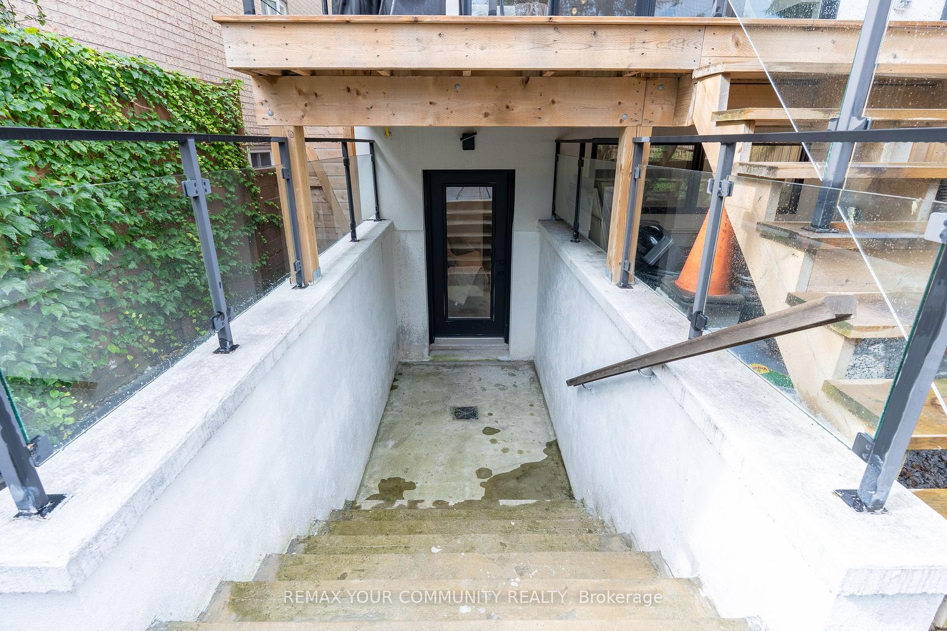 Photo 96 of 263 Linsmore Crescent, Toronto, Danforth Village-East York — HOMEH