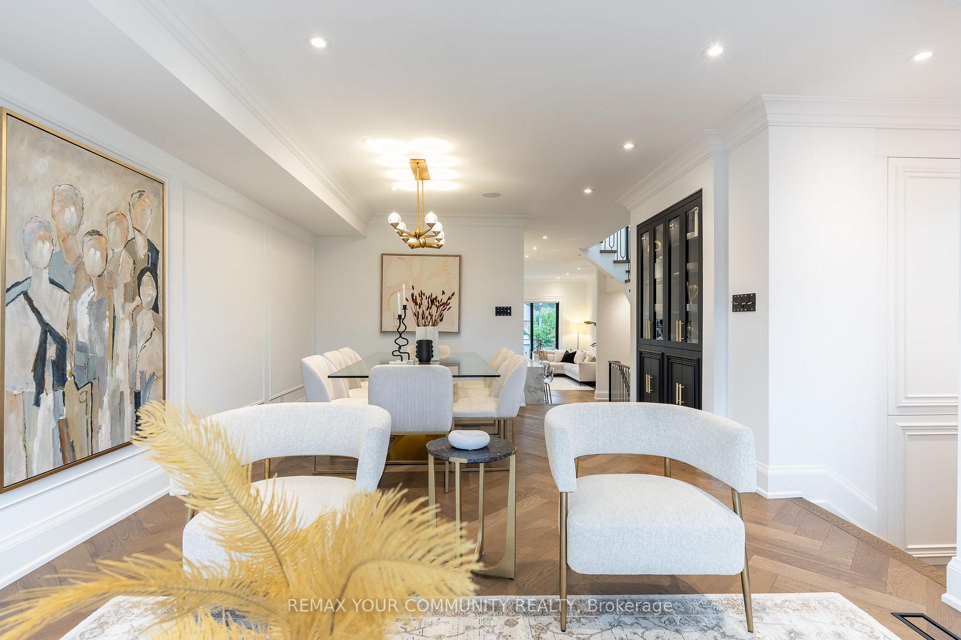 Photo 14 of 263 Linsmore Crescent, Toronto, Danforth Village-East York — HOMEH