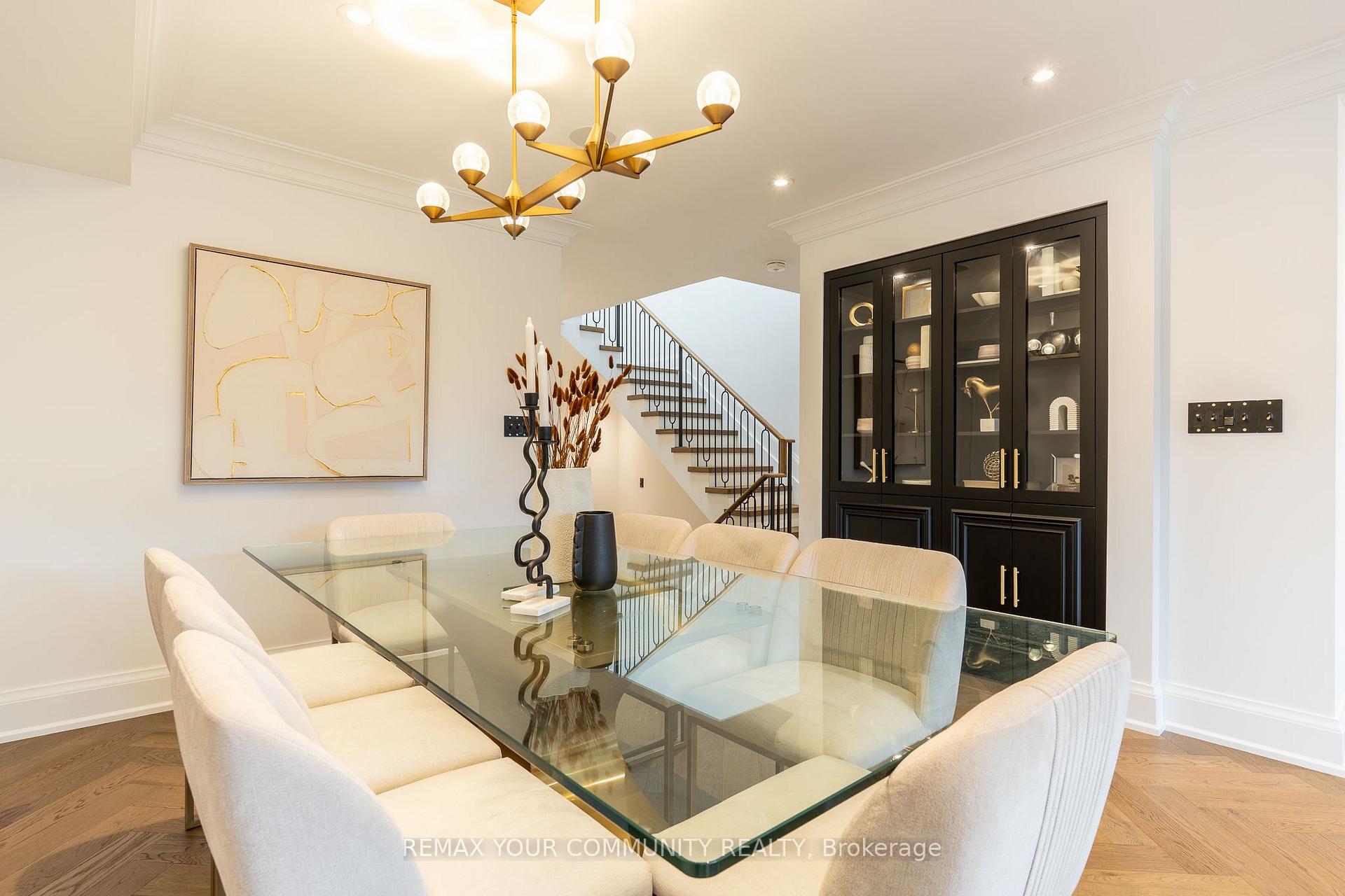 Photo 16 of 263 Linsmore Crescent, Toronto, Danforth Village-East York — HOMEH