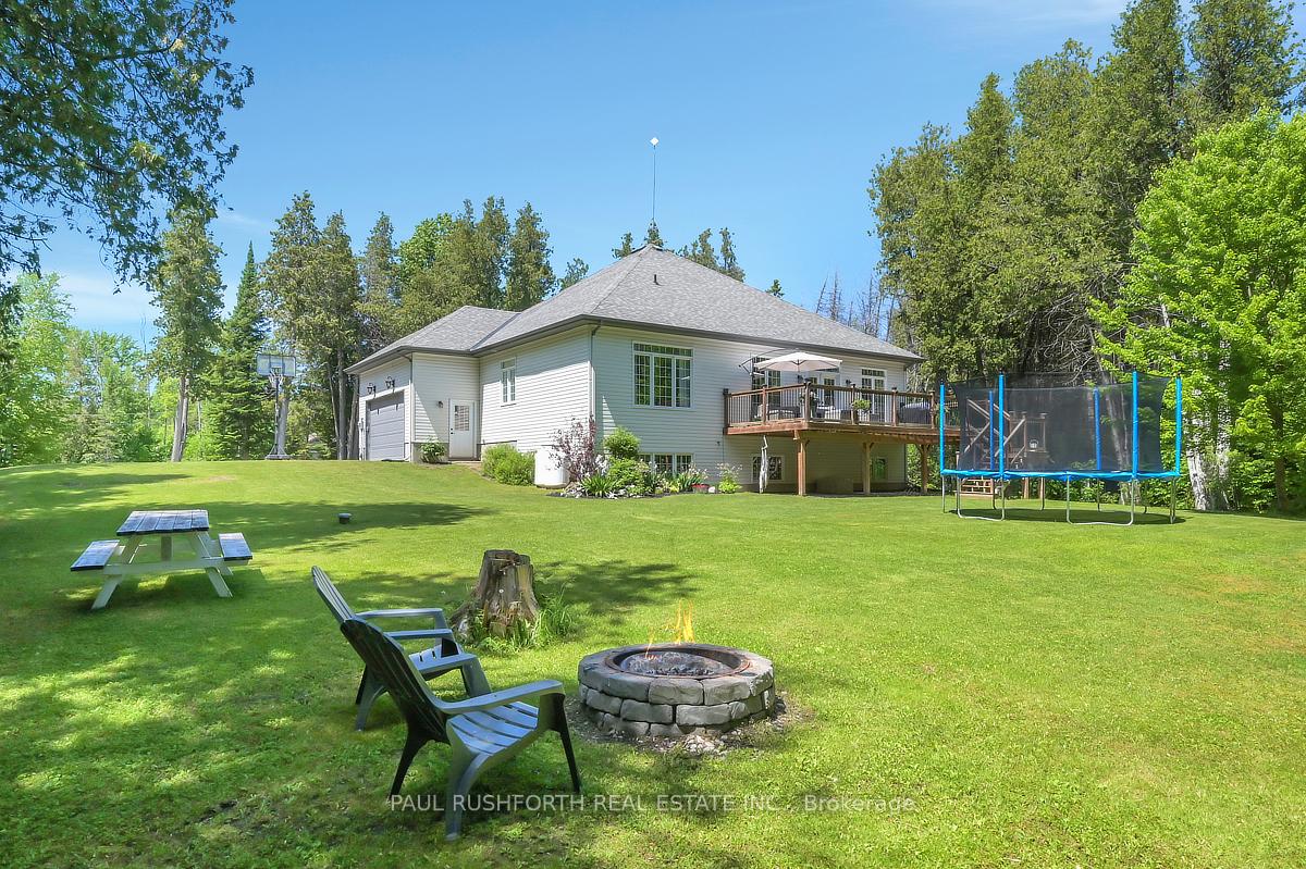 Photo 3 of 701 Deertail Lane, Ottawa, Huntley Ward (North West) — HOMEH