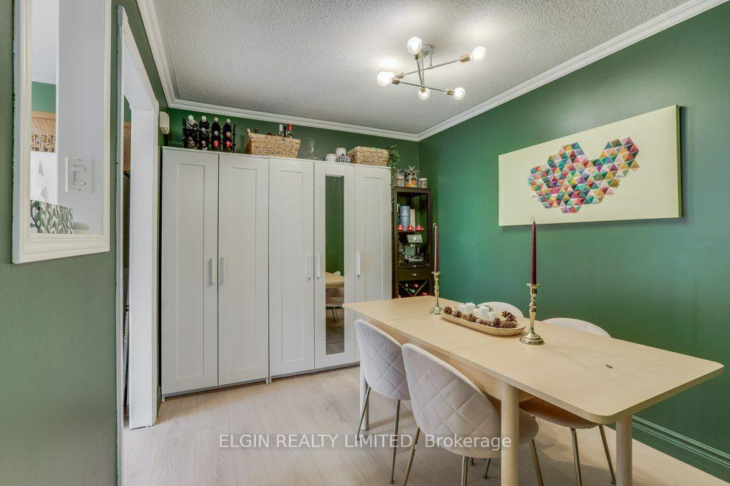 Photo 16 of 27 Carrie Crescent, St. Thomas — HOMEH