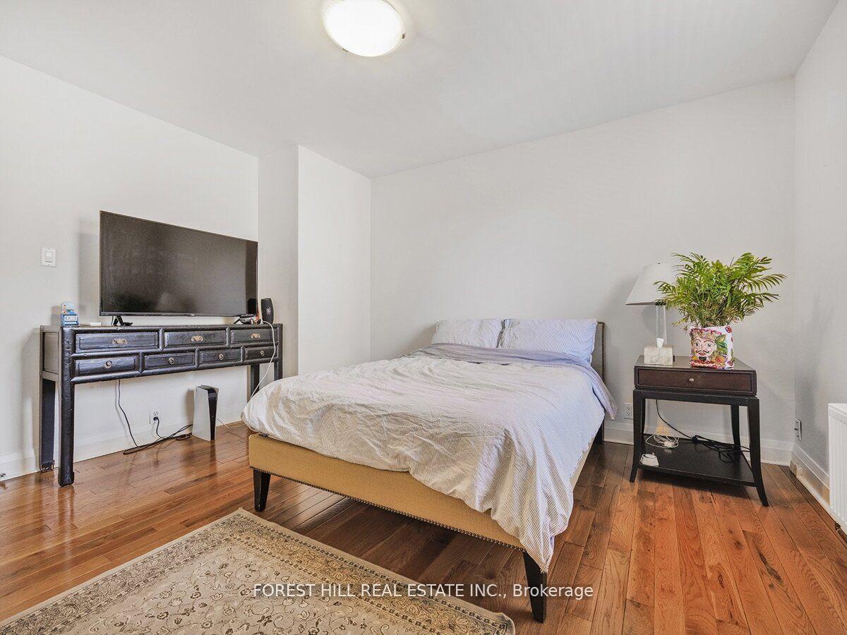 Photo 17 of Unit 2nd & 3rd Floor, 14B Glenview Avenue, Toronto, Lawrence Park South — HOMEH