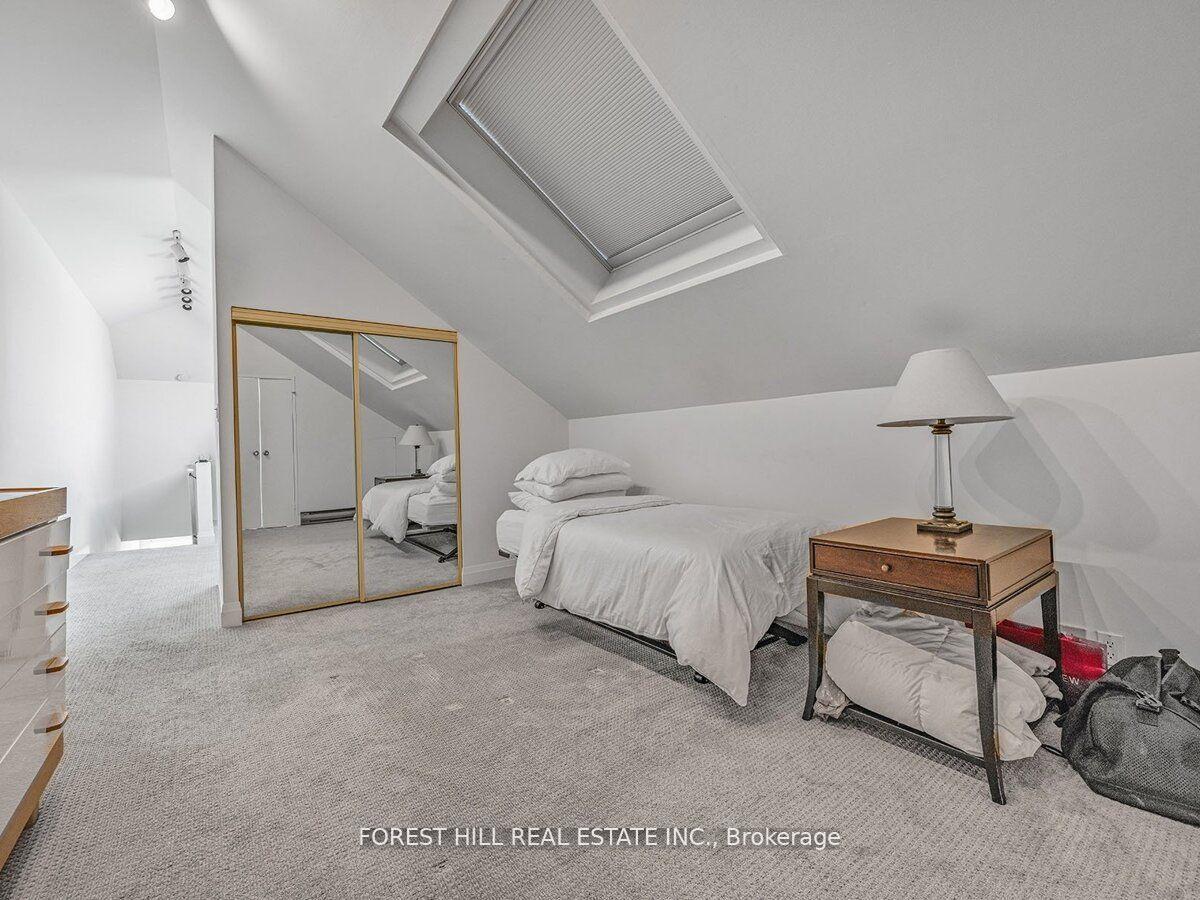 Photo 19 of Unit 2nd & 3rd Floor, 14B Glenview Avenue, Toronto, Lawrence Park South — HOMEH