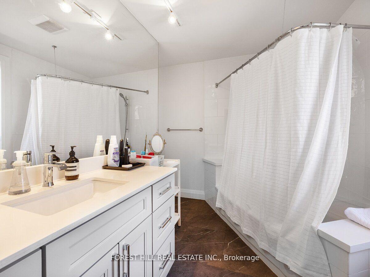 Photo 20 of Unit 2nd & 3rd Floor, 14B Glenview Avenue, Toronto, Lawrence Park South — HOMEH
