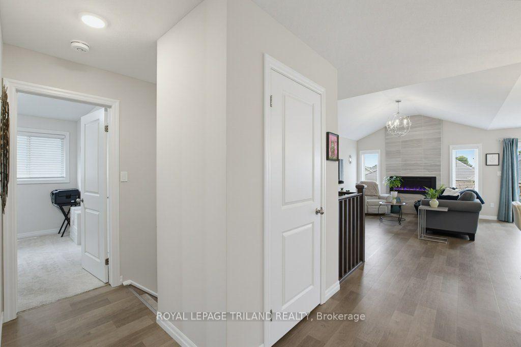Photo 9 of 226 Peach Tree Boulevard, St. Thomas — HOMEH