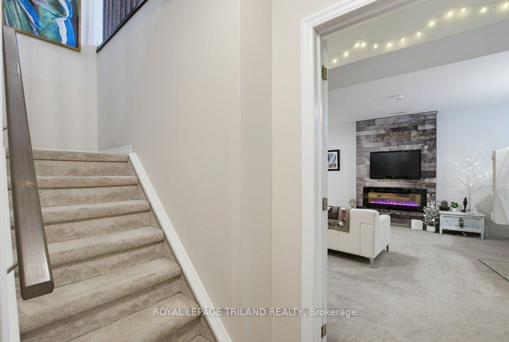 Photo 26 of 226 Peach Tree Boulevard, St. Thomas — HOMEH