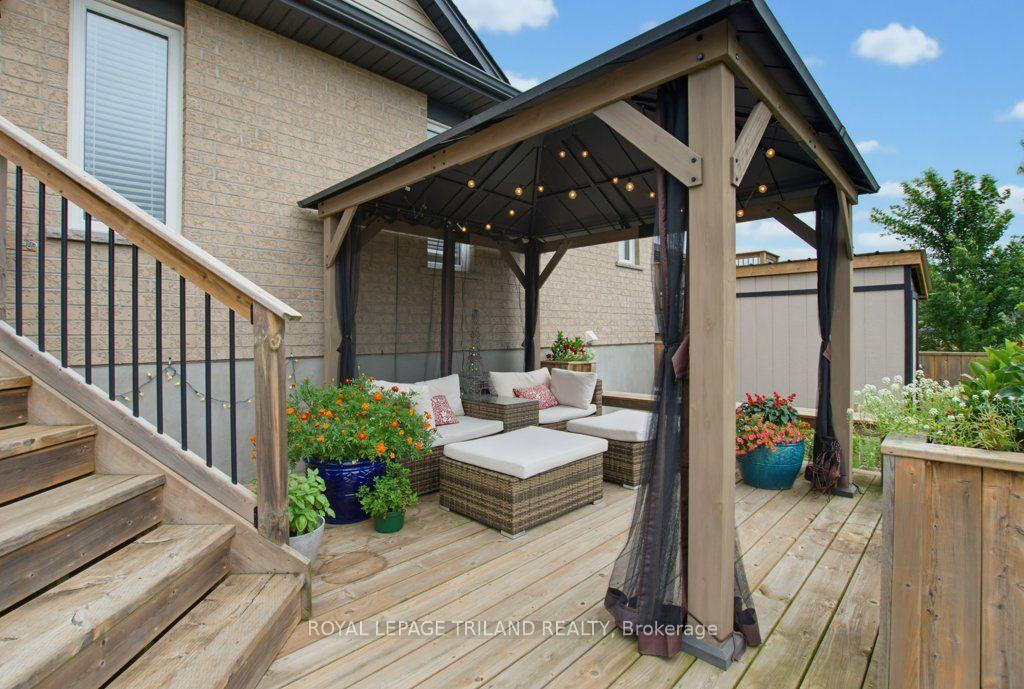 Photo 32 of 226 Peach Tree Boulevard, St. Thomas — HOMEH