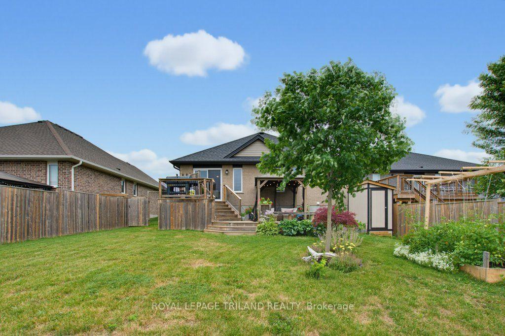 Photo 34 of 226 Peach Tree Boulevard, St. Thomas — HOMEH
